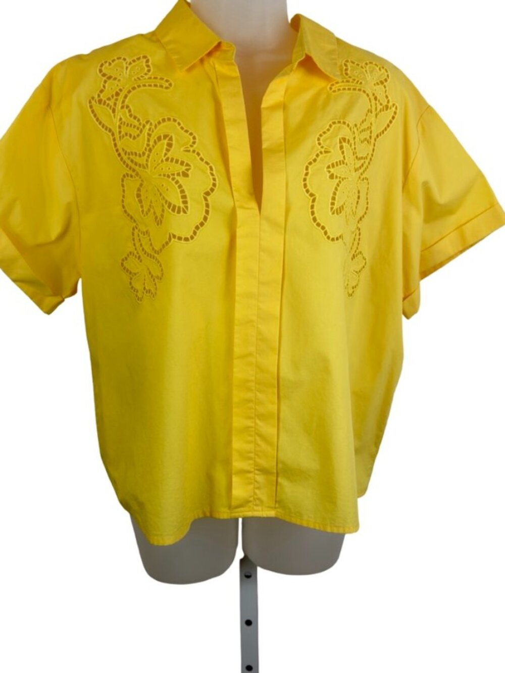 Future Collective Yellow Short Sleeve Cotton Camp Shirt Size Medium